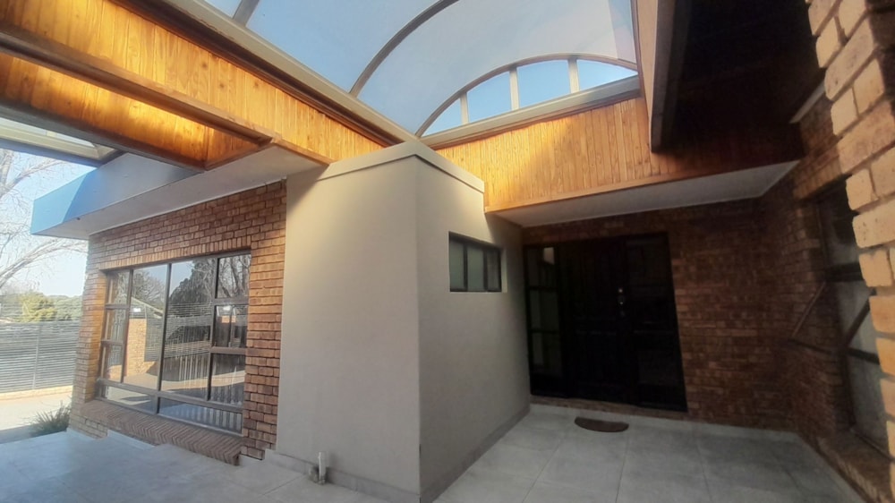 House for sale in Vanderbijlpark SE 3 - 1VT1745816 House for sale in Vanderbijlpark SE 3 - 1VT1745816