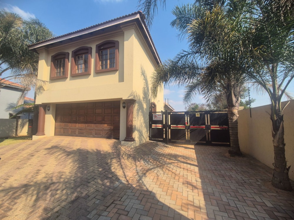 House for sale in Aerorand - 1MD1745805 House for sale in Aerorand - 1MD1745805