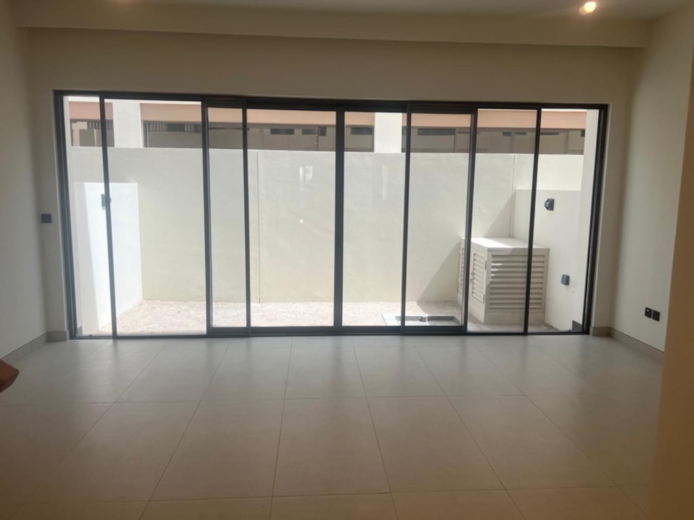 Apartment to rent in Damac Lagoons, United Arab Emirates - 5DB1745819