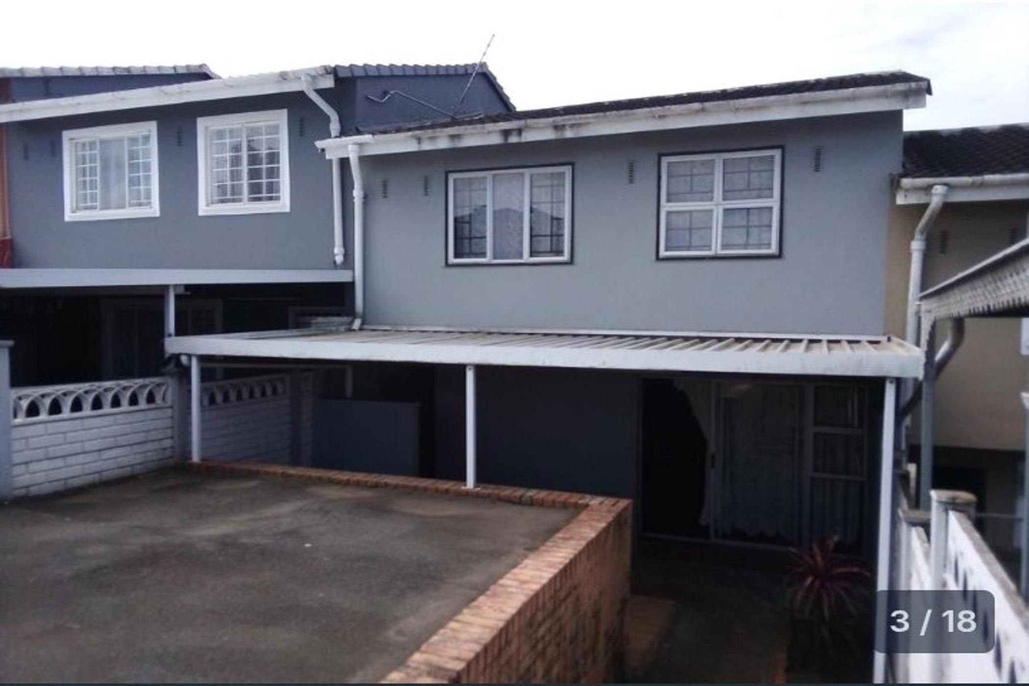Double-storey house for sale in Newlands East - 1WP1745834