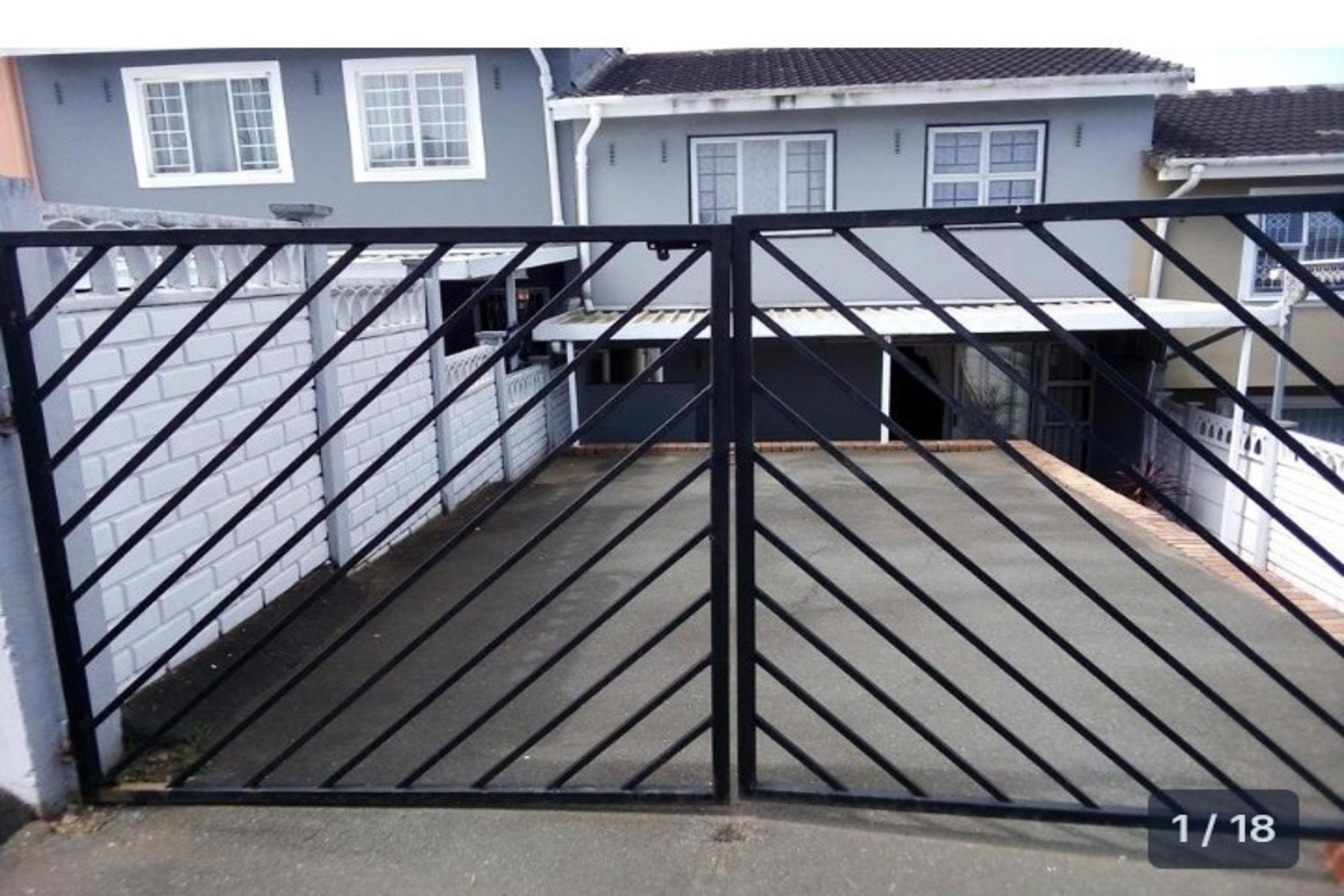 Double-storey house for sale in Newlands East - 1WP1745834