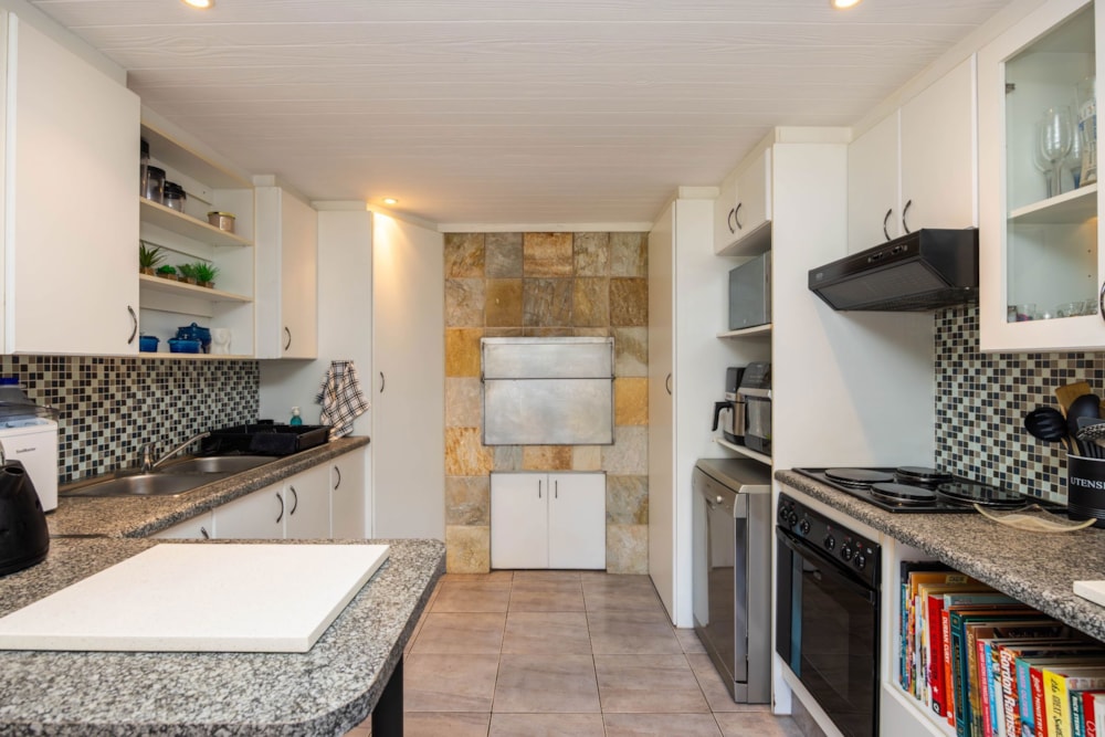 House to rent in Plettenberg Bay - 1KG1745840 House to rent in Plettenberg Bay - 1KG1745840