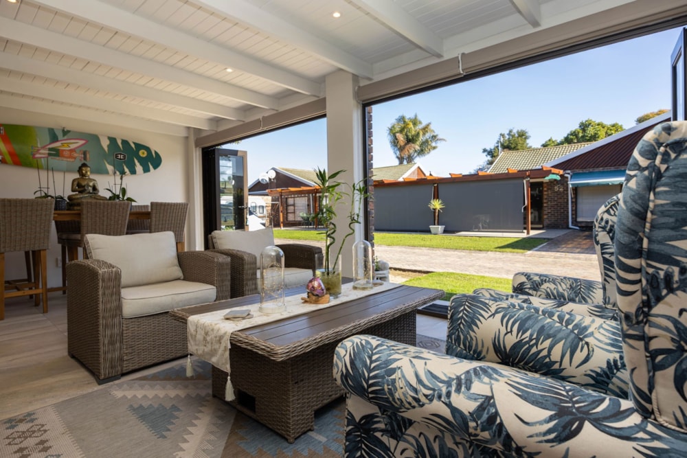 House to rent in Plettenberg Bay - 1KG1745840 House to rent in Plettenberg Bay - 1KG1745840