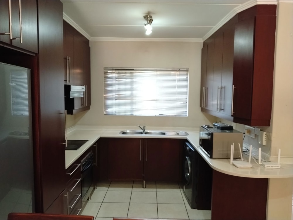 Apartment to rent in Paulshof - FYL1746053 Apartment to rent in Paulshof - FYL1746053
