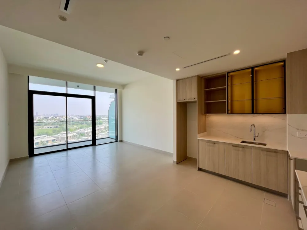 Apartment to rent in Golf Grand, United Arab Emirates - 5DB1746412