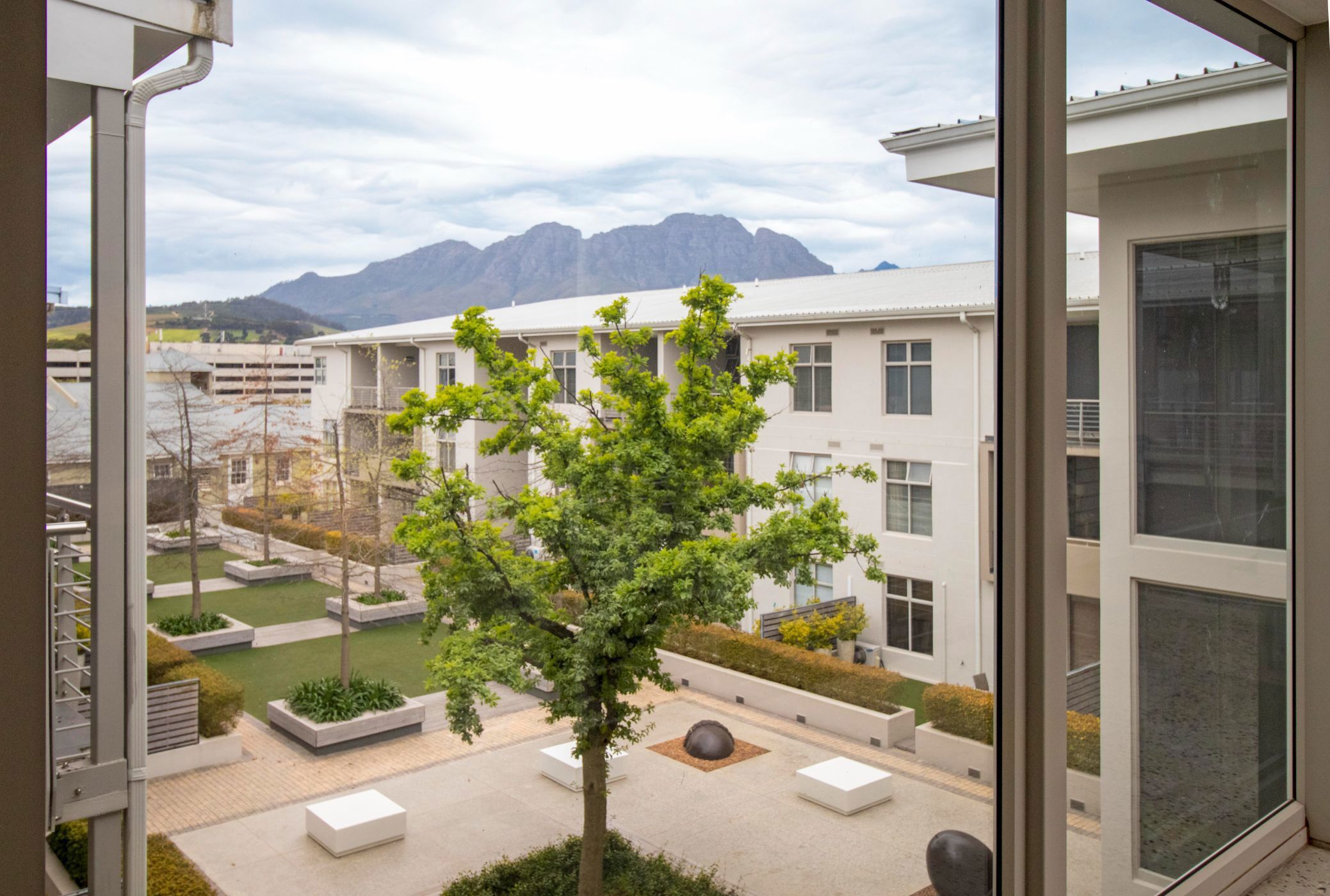 Apartment for sale in Stellenbosch Central - ST1746098