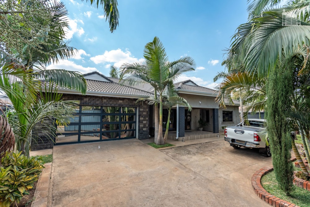 House for sale in Westgate, Harare West, Zimbabwe - 3ZB1746108 House for sale in Westgate, Harare West, Zimbabwe - 3ZB1746108