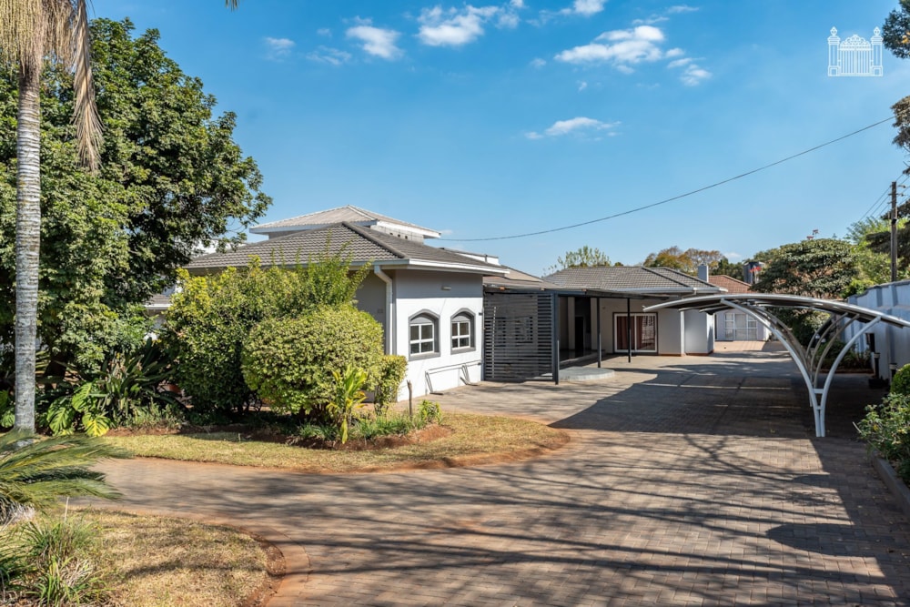 House for sale in Mount Pleasant, Zimbabwe - 3ZB1746118 House for sale in Mount Pleasant, Zimbabwe - 3ZB1746118