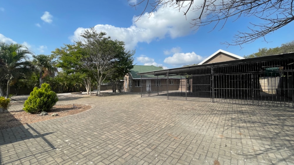 Commercial office to rent in Phalaborwa - 1PW1746133 Commercial office to rent in Phalaborwa - 1PW1746133
