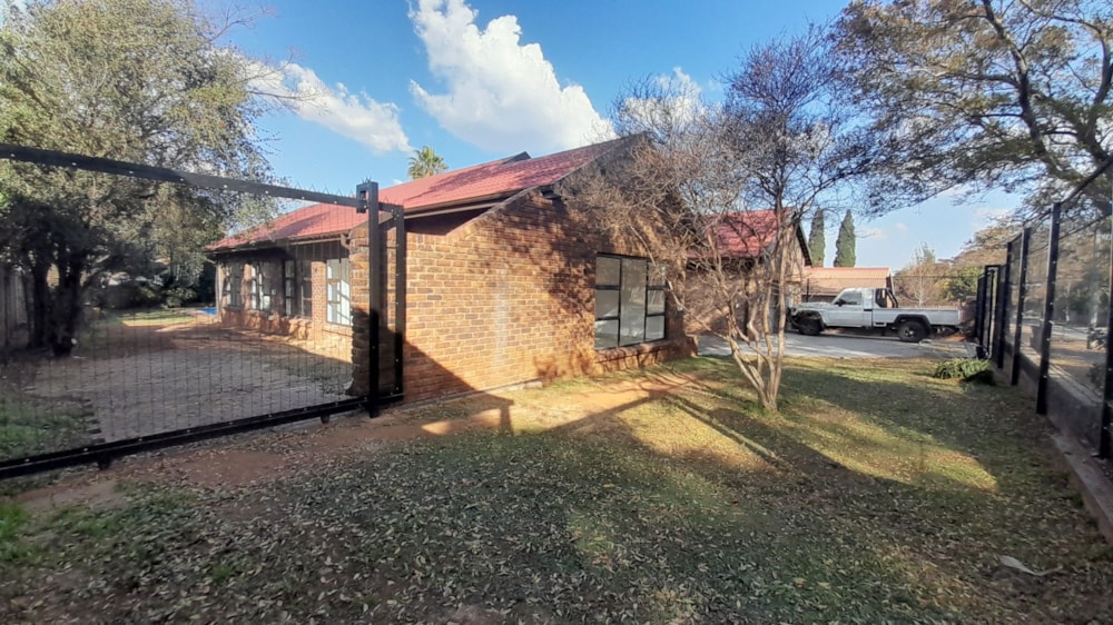 House for sale in Vanderbijlpark SE 3 - 1VT1746143 House for sale in Vanderbijlpark SE 3 - 1VT1746143