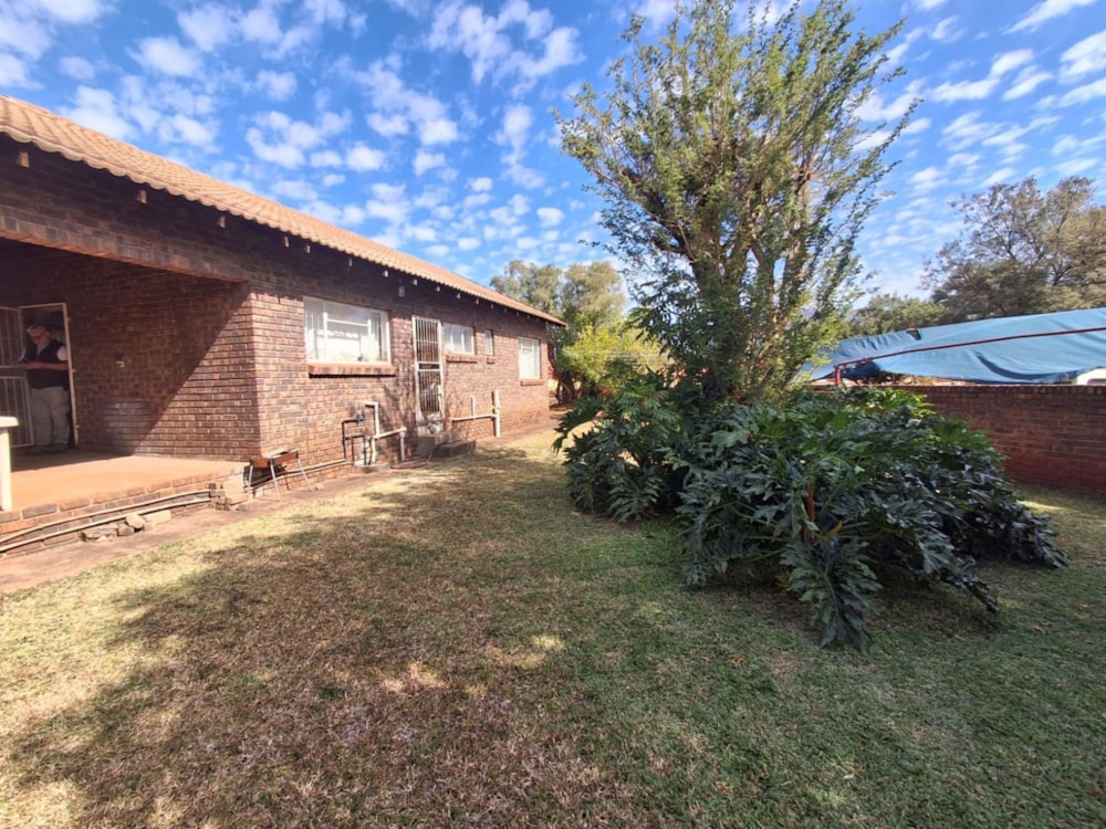 House for sale in Thabazimbi - 1ER1746365