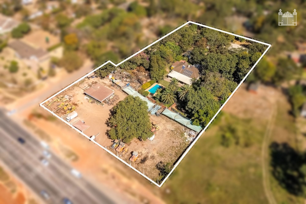 House for sale in Greencroft, Zimbabwe - 3ZB1746265 House for sale in Greencroft, Zimbabwe - 3ZB1746265