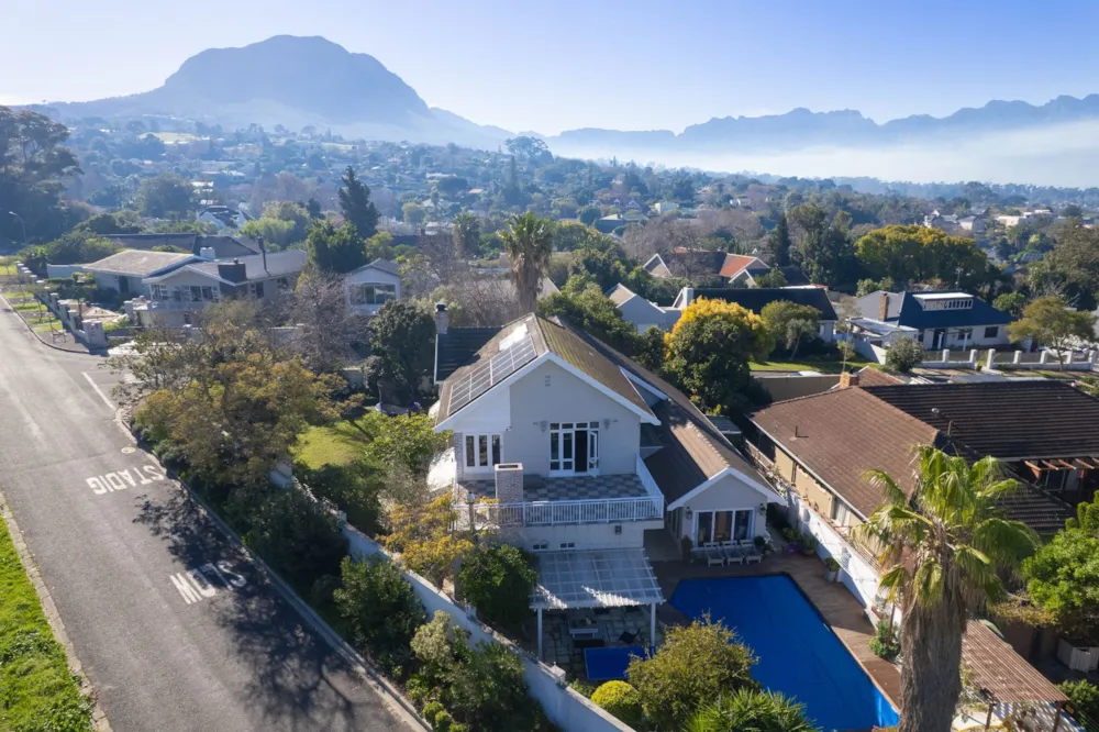 Double-storey house for sale in Briza - SW1746195