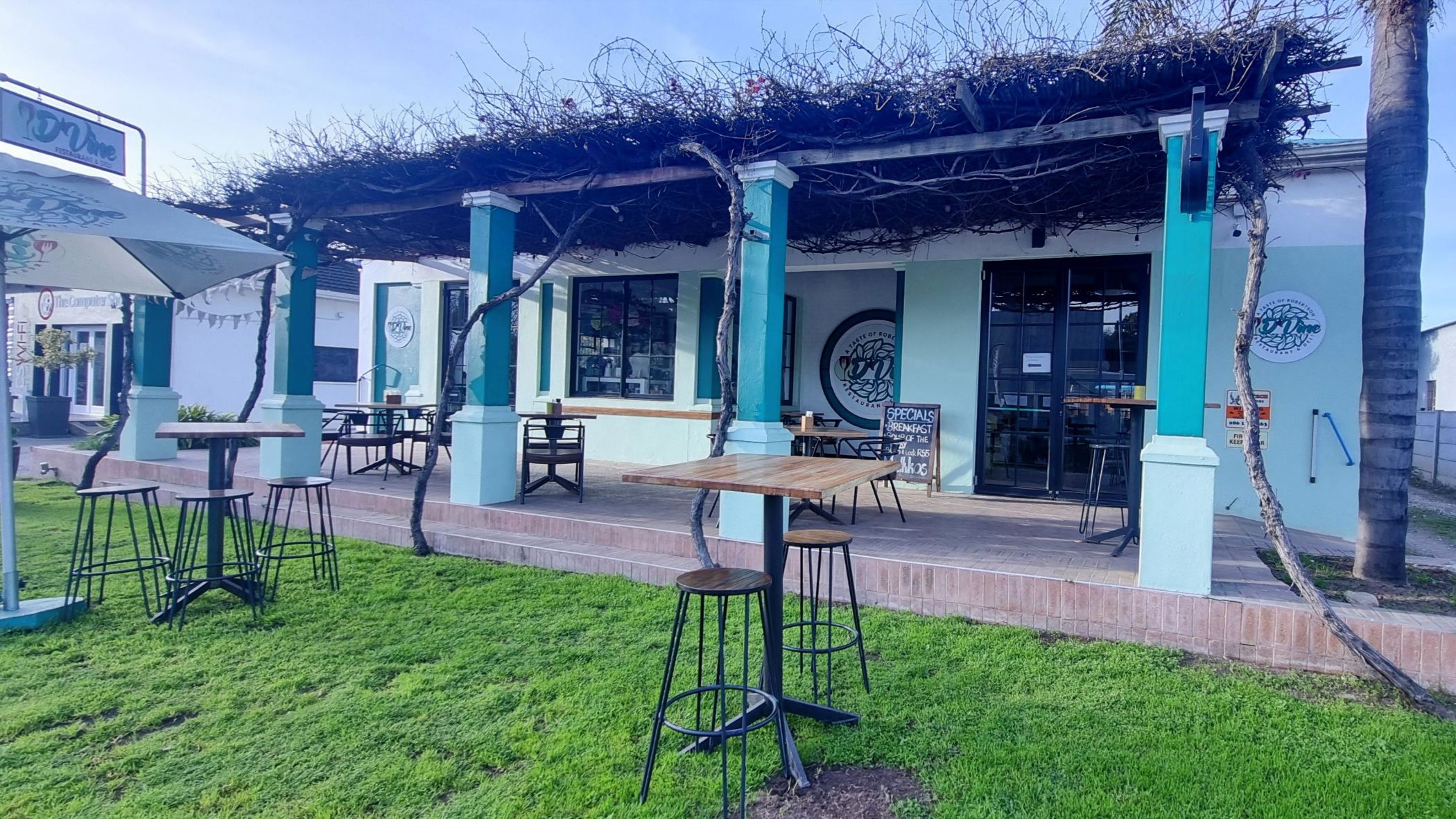 Commercial business for sale in Robertson - ROB1746428