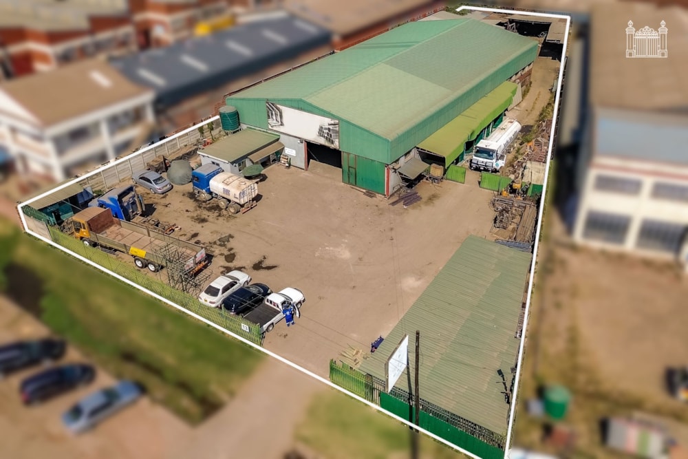 Commercial industrial property for sale in Graniteside, Zimbabwe - 3ZB1746230 Commercial industrial property for sale in Graniteside, Zimbabwe - 3ZB1746230