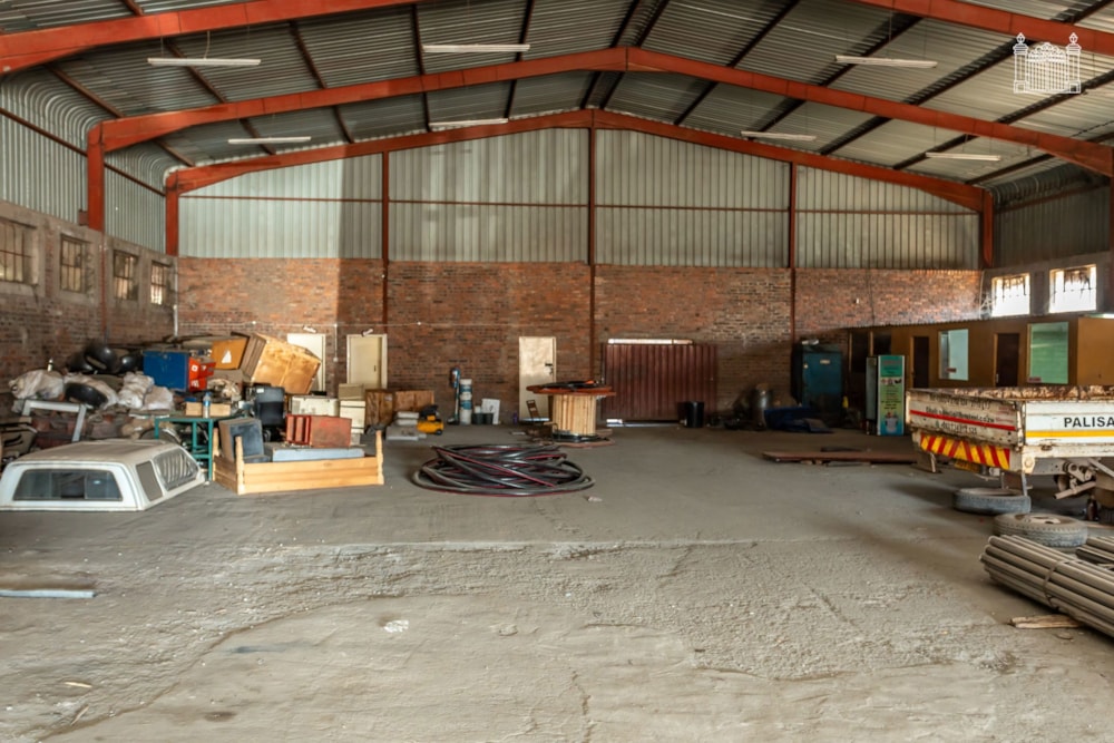 Commercial industrial property for sale in Graniteside, Zimbabwe - 3ZB1746230 Commercial industrial property for sale in Graniteside, Zimbabwe - 3ZB1746230