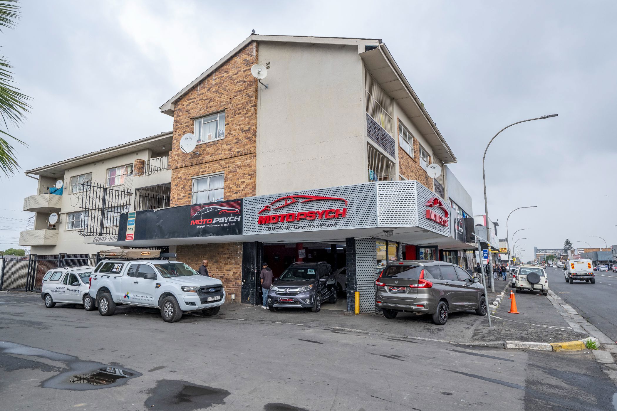 Multi-storey apartment for sale in Goodwood Estate - 1AH1746444