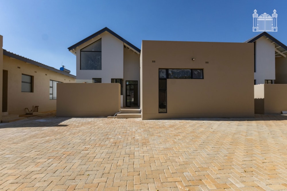 Townhouse for sale in Harare, Zimbabwe - 3ZB1748644 Townhouse for sale in Harare, Zimbabwe - 3ZB1748644