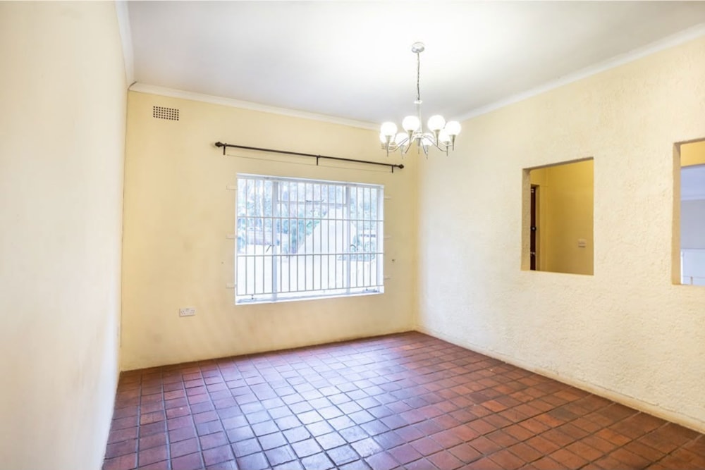 House for sale in Chisipite, Zimbabwe - 3ZB1749340
