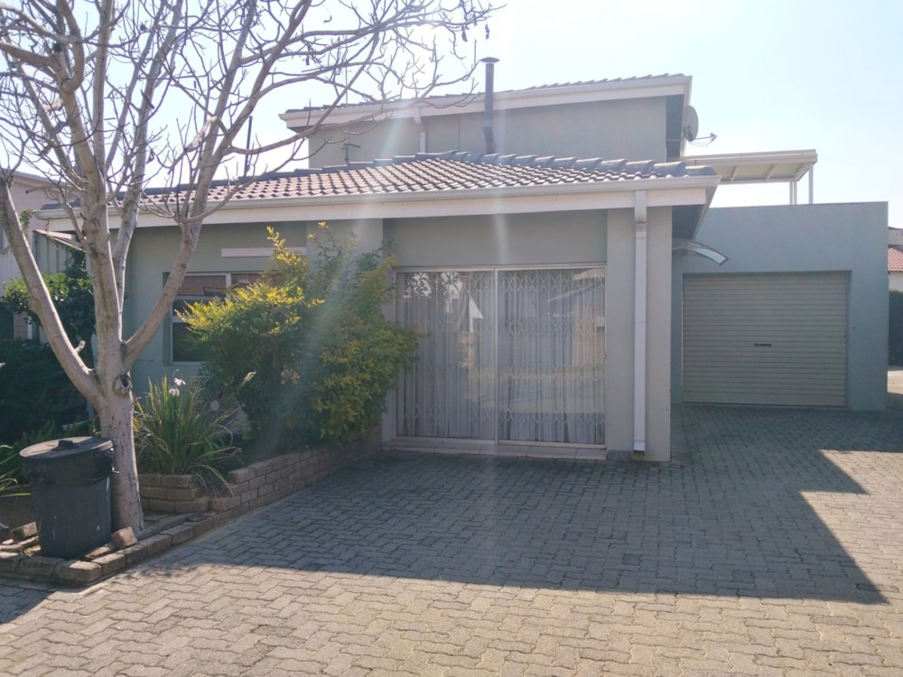 Townhouse for sale in Vaal Marina, Gauteng - 1VT1746445 Townhouse for sale in Vaal Marina, Gauteng - 1VT1746445