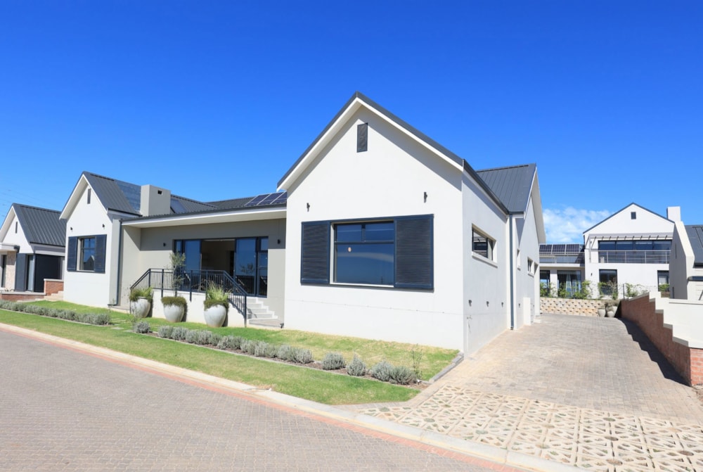 House to rent in Renosterbos Estate - 1MB1746418 House to rent in Renosterbos Estate - 1MB1746418