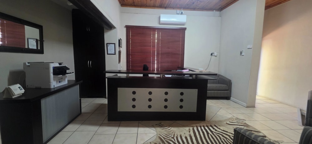 House for sale in Cradock - 1KK1746426 House for sale in Cradock - 1KK1746426