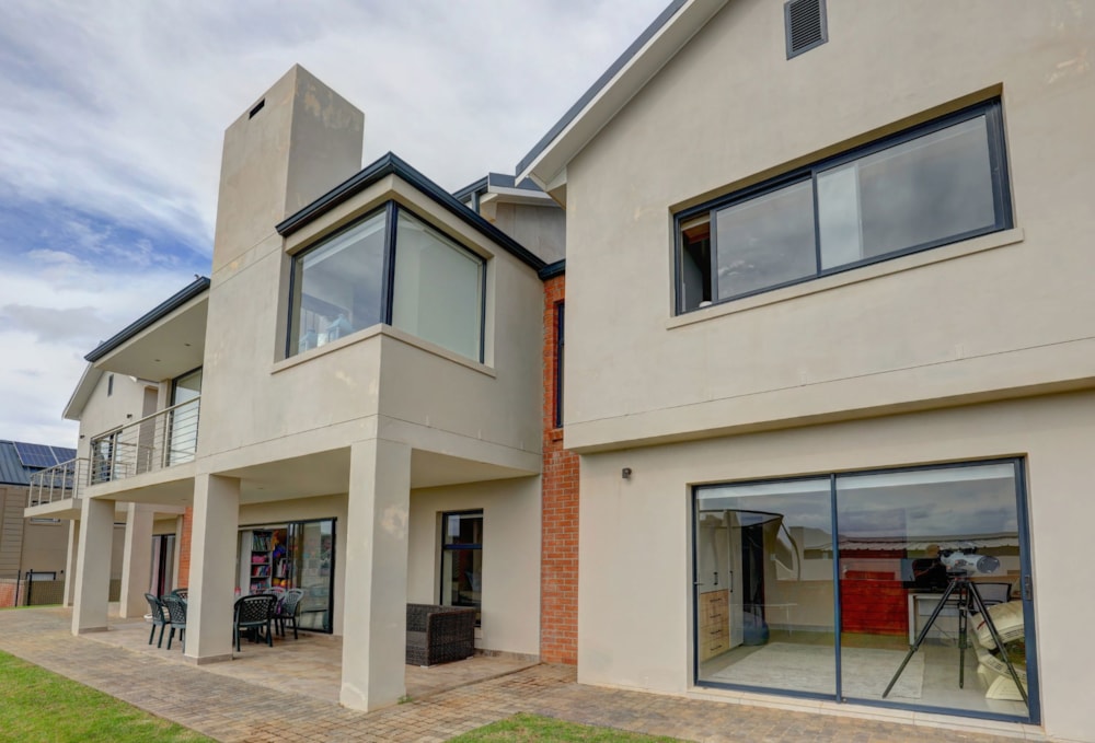 House to rent in Renosterbos Estate - 1MB1749695