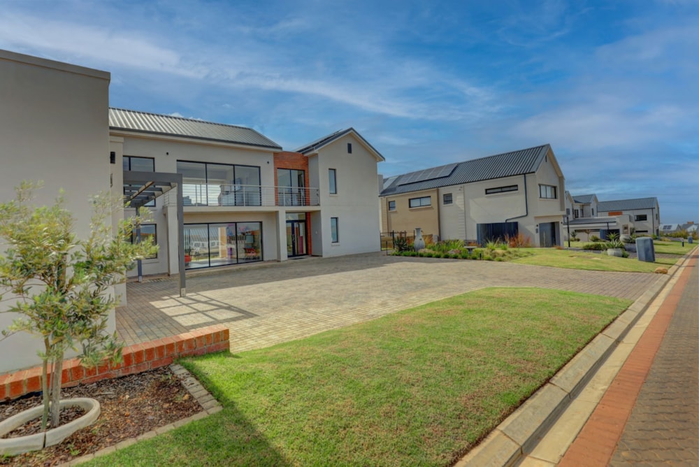 House to rent in Renosterbos Estate - 1MB1749695