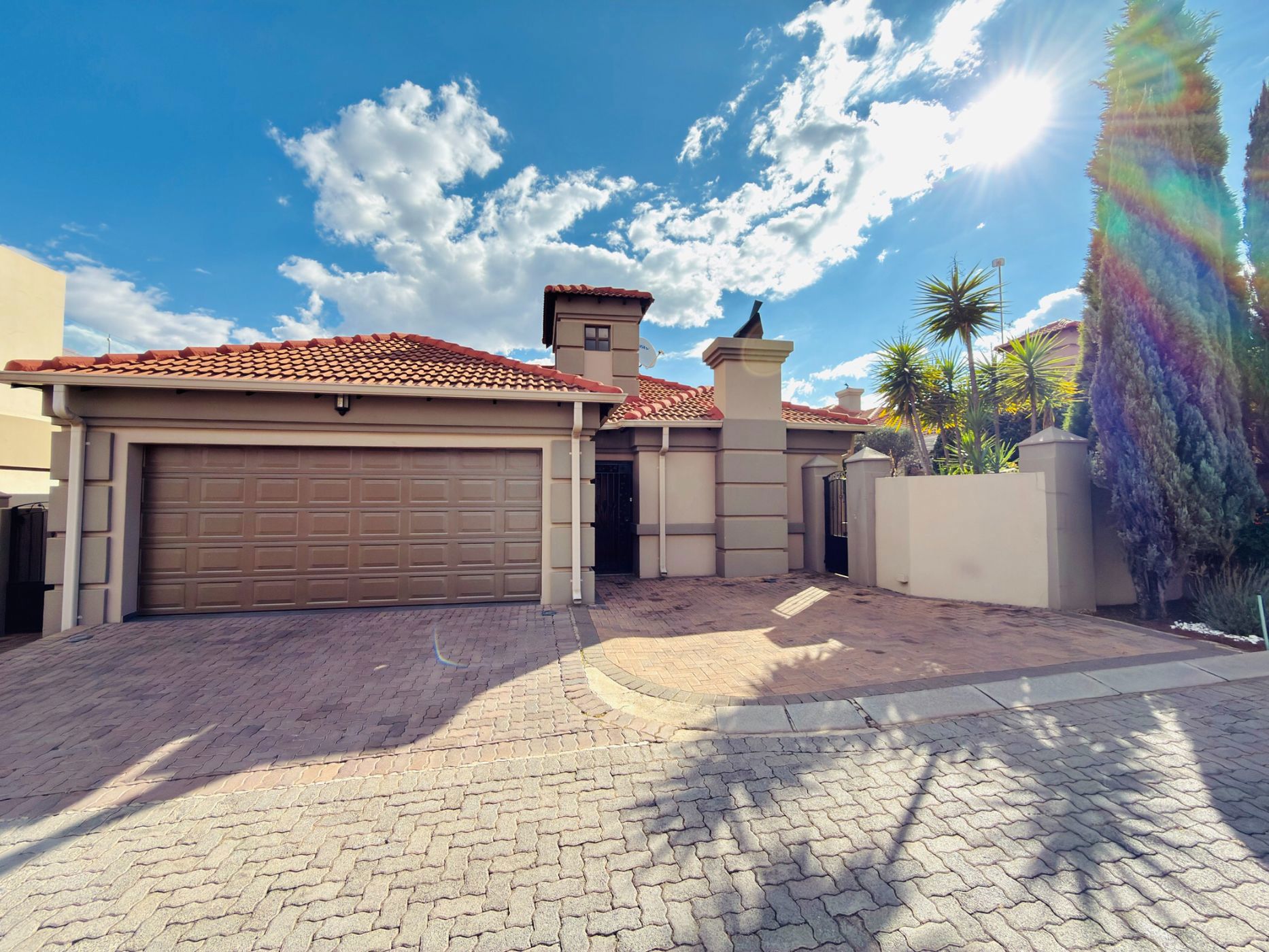 Townhouse for sale in  Vanderbijlpark SW 5 - 1VT1746504