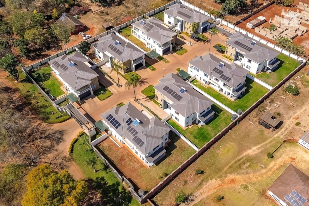 Townhouse for sale in Vainona, Zimbabwe - 3ZB1746573 Townhouse for sale in Vainona, Zimbabwe - 3ZB1746573