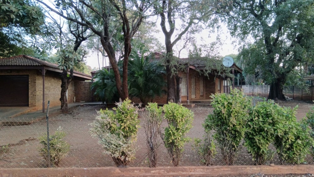 House for sale in Komatipoort - 1NK1747026 House for sale in Komatipoort - 1NK1747026