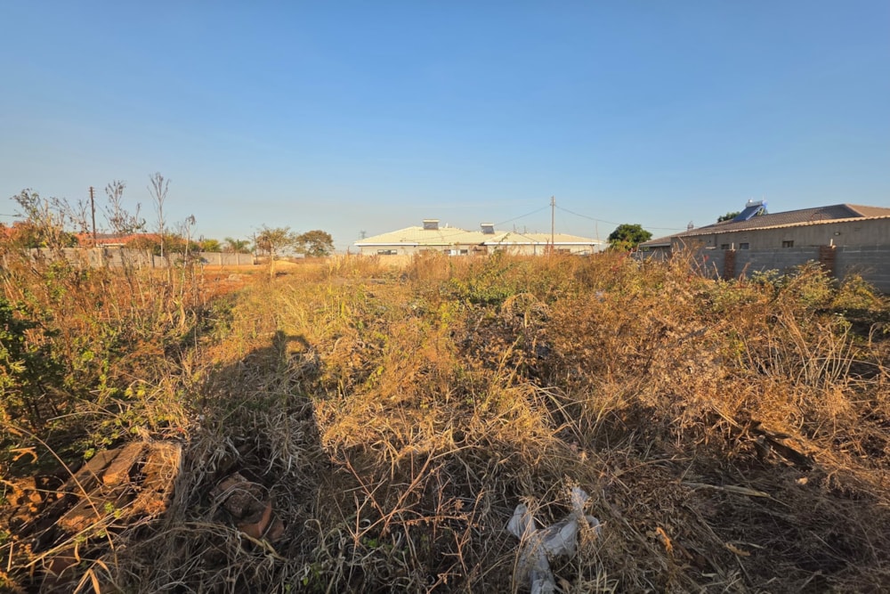 Vacant land for sale in Mahatshula, Zimbabwe - 3ZB1746638 Vacant land for sale in Mahatshula, Zimbabwe - 3ZB1746638