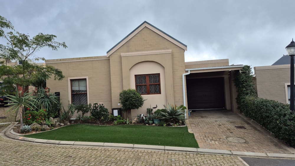 Townhouse to rent in Riebeek West - RVL1746662 Townhouse to rent in Riebeek West - RVL1746662