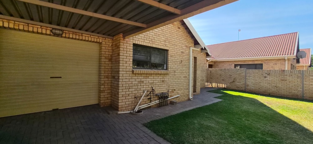 Townhouse for sale in Southridge, Kimberley - 1KJ1746678