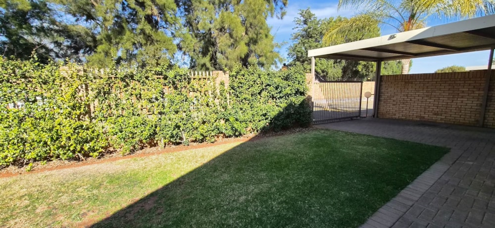 Townhouse for sale in Southridge, Kimberley - 1KJ1746678