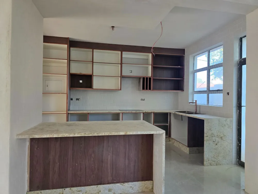 Townhouse for sale in Maruapula Village, Botswana - 3BO1747129 Townhouse for sale in Maruapula Village, Botswana - 3BO1747129