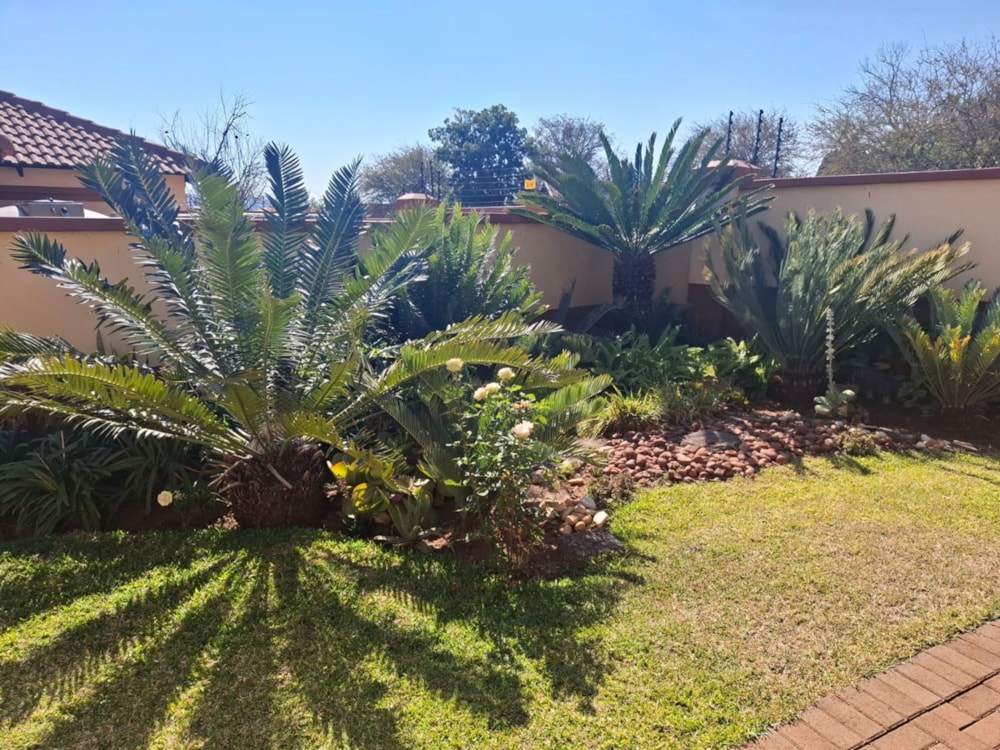 House let in Thabazimbi - 1ER1746719