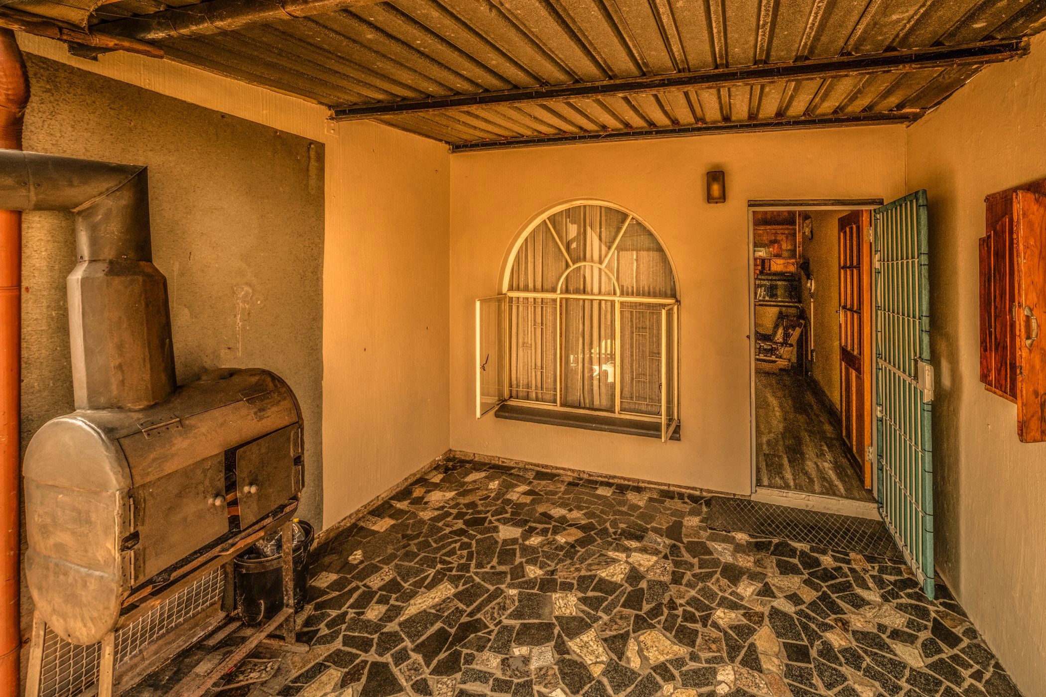 Townhouse for sale in Witbank Central (eMalahleni Central)  - 1WD1746806