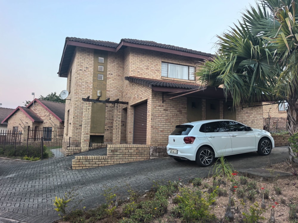 House for sale in Stonehenge - 1NS1746752 House for sale in Stonehenge - 1NS1746752