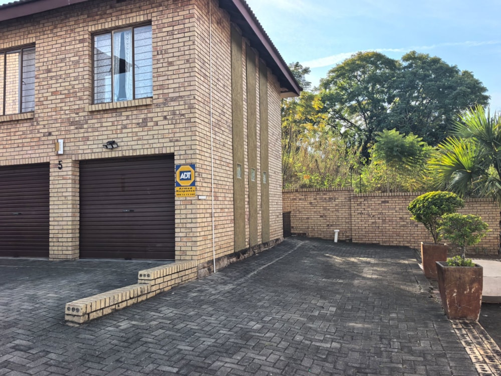 House for sale in Stonehenge - 1NS1746760 House for sale in Stonehenge - 1NS1746760