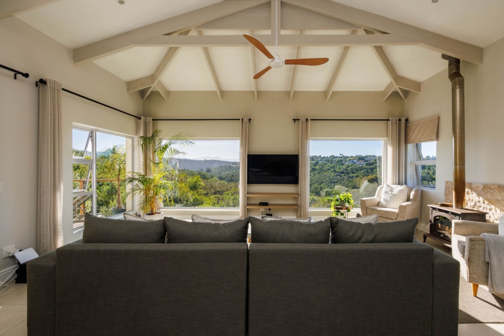 Double-storey house to rent in Plettenberg Bay - 1KG1746765 Double-storey house to rent in Plettenberg Bay - 1KG1746765