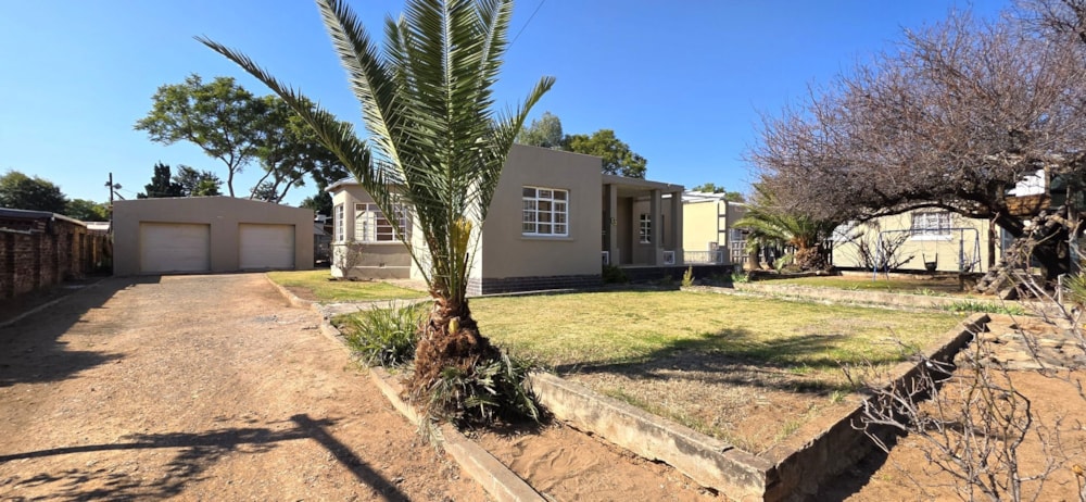 House for sale in Cradock - 1KK1746787 House for sale in Cradock - 1KK1746787