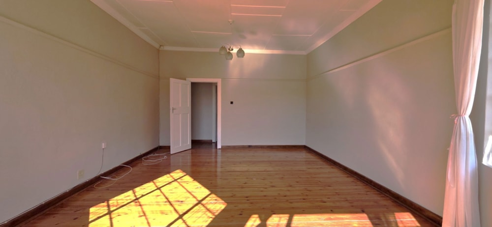 House for sale in Cradock - 1KK1746787 House for sale in Cradock - 1KK1746787
