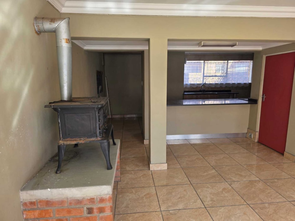 Double-storey apartment to rent in Middelburg Central (Mpumalanga Central) - 1MD1746783 Double-storey apartment to rent in Middelburg Central (Mpumalanga Central) - 1MD1746783