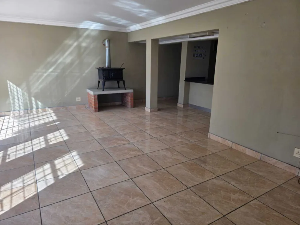 Double-storey apartment to rent in Middelburg Central (Mpumalanga Central) - 1MD1746783 Double-storey apartment to rent in Middelburg Central (Mpumalanga Central) - 1MD1746783