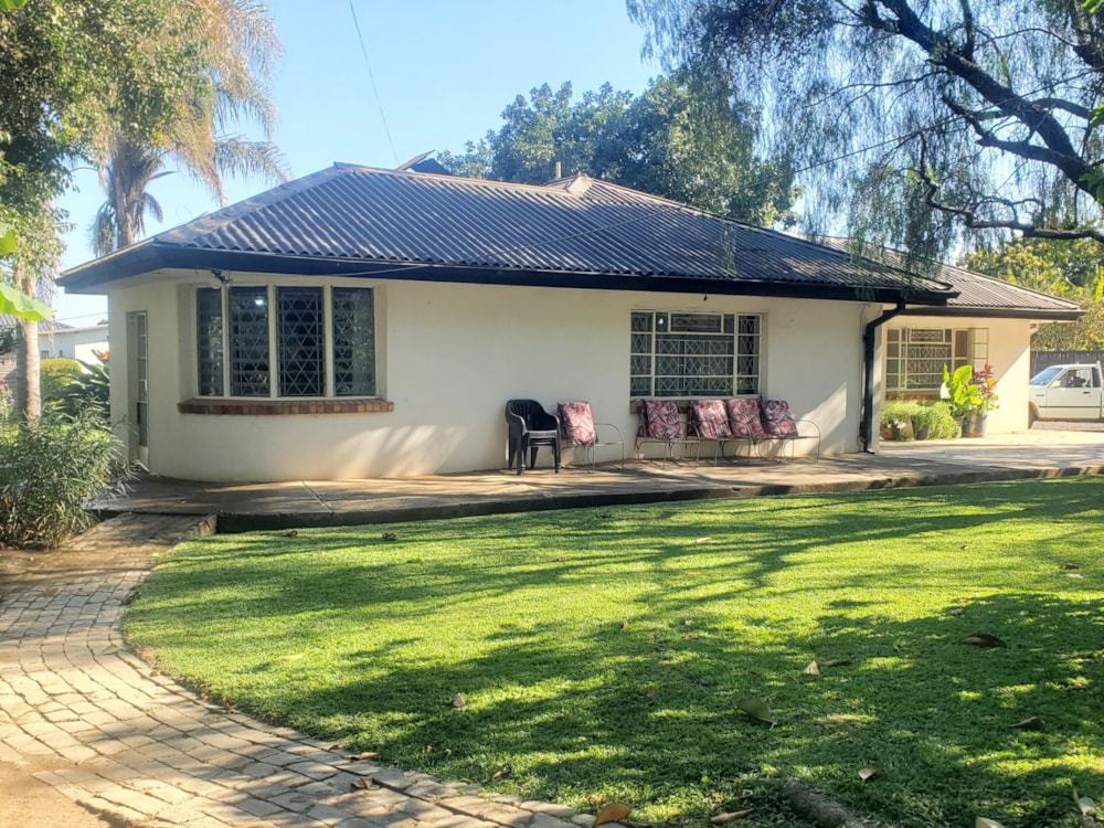 House for sale in Gweru, Zimbabwe - 3ZB1746785 House for sale in Gweru, Zimbabwe - 3ZB1746785