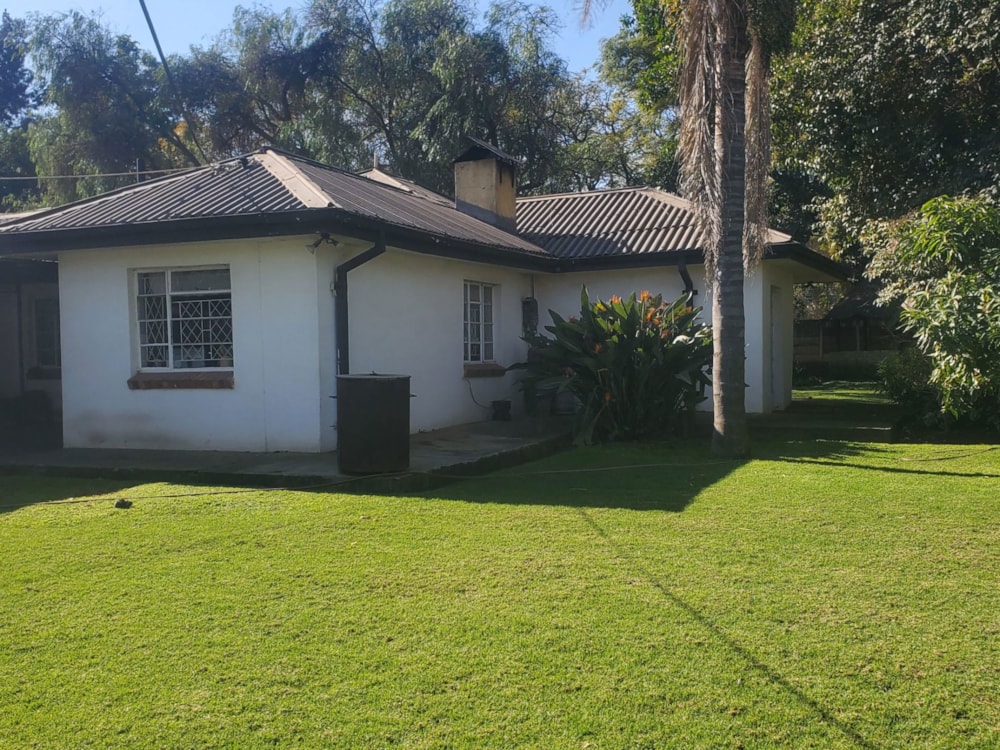 House for sale in Gweru, Zimbabwe - 3ZB1746785 House for sale in Gweru, Zimbabwe - 3ZB1746785
