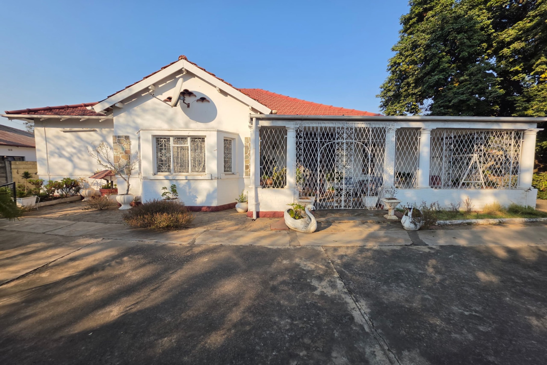 House for sale in Bulawayo, Zimbabwe - 3ZB1746796