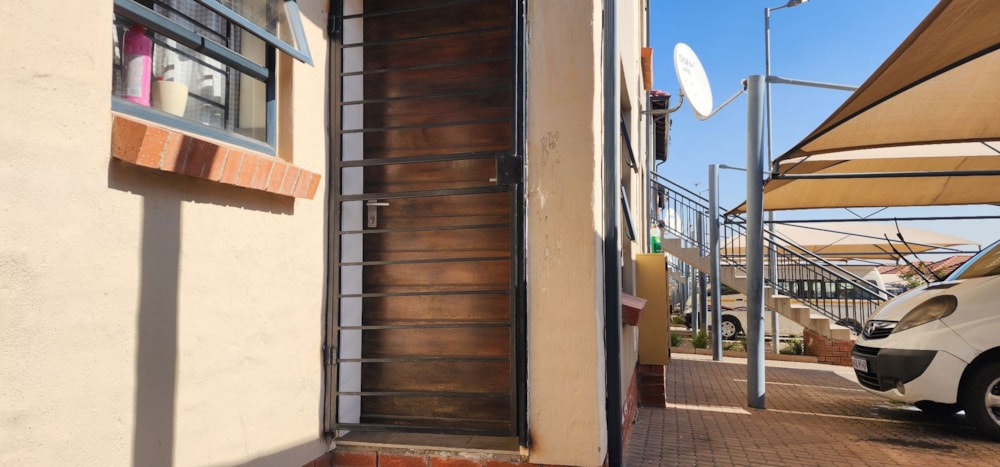 Apartment for sale in The Reeds - CN1747130