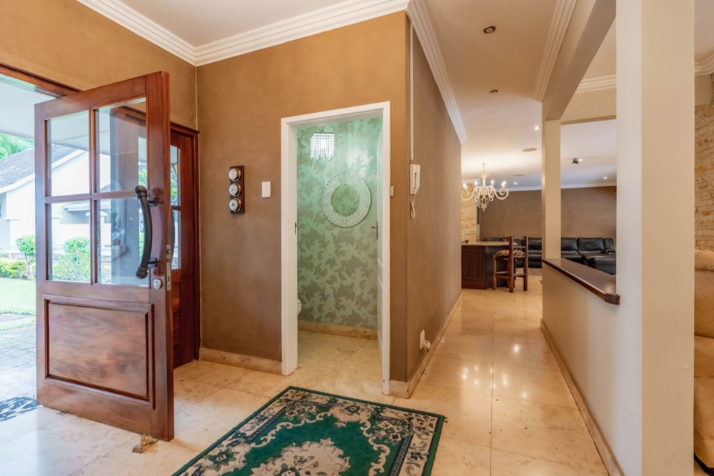 Single-storey house for sale in Hillcrest, Upper Highway - 1KF1747010